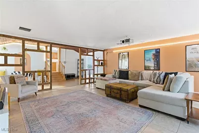 9800 Gleeson Drive, Valleyview, OH 44125 - Photo 15