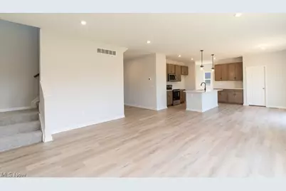 3639 Great Windsor Lane, Uniontown, OH 44685 - Photo 17