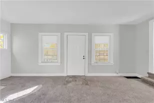 945 Nela View Rd, Cleveland Heights, OH 44112 - Photo 5