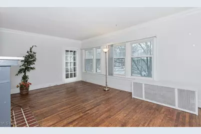 2819 E Derbyshire Road, Cleveland Heights, OH 44118 - Photo 25