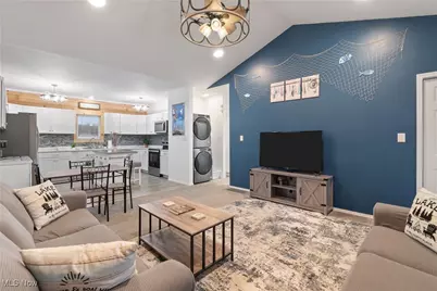 3462 Dollar Drive, Coventry, OH 44319 - Photo 29