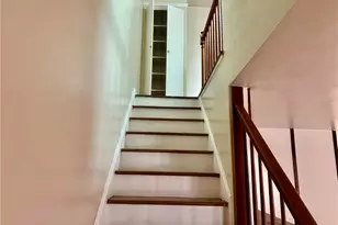 20608 Harvard Ave, Highland Hills, OH 44122 - Photo 7