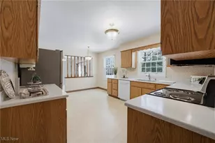 407 Marviel Dr, Fairlawn, OH 44333 - Photo 17