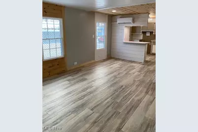 81 Helen Street, Barberton, OH 44203 - Photo 5