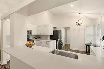 1340 Village Drive, Akron, OH 44313 - Photo 13