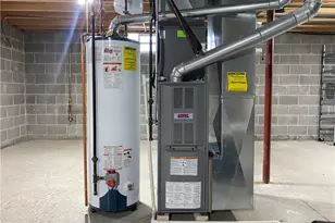 313 Abby Ln, Hartville, OH 44632 - Photo 15