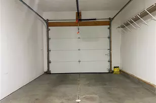 313 Abby Ln, Hartville, OH 44632 - Photo 13