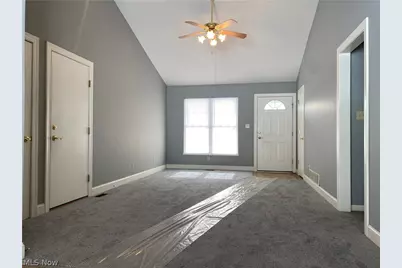 313 Abby Lane, Hartville, OH 44632 - Photo 3