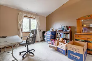 6167 Redford Rd NW, North Canton, OH 44720 - Photo 9