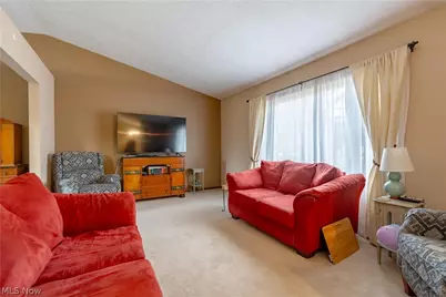 6167 Redford Road NW, North Canton, OH 44720 - Photo 5