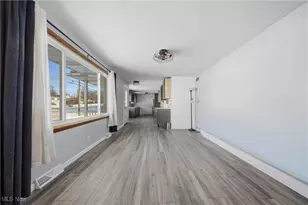 502 E Woodsdale Ave, Akron, OH 44301 - Photo 5