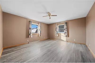 502 E Woodsdale Avenue, Akron, OH 44301 - Photo 15