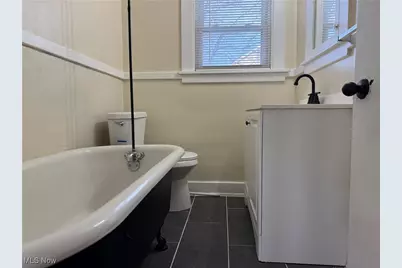 838 Woodbine Avenue SE, Warren, OH 44484 - Photo 17