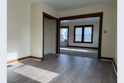 838 Woodbine Avenue SE, Warren, OH 44484 - Photo 5