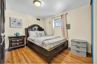 217 Tyler Avenue, Cuyahoga Falls, OH 44221 - Photo 13