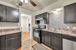 217 Tyler Ave, Cuyahoga Falls, OH 44221 - Photo 9