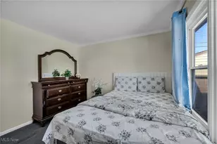 217 Tyler Ave, Cuyahoga Falls, OH 44221 - Photo 15