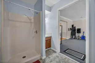 217 Tyler Ave, Cuyahoga Falls, OH 44221 - Photo 23