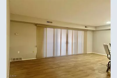 12550 Lake Avenue #904, Oakwood, OH 44107 - Photo 17