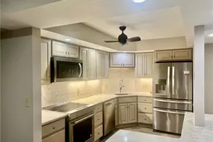 12550 Lake Ave, Oakwood, OH 44107 - Photo 9