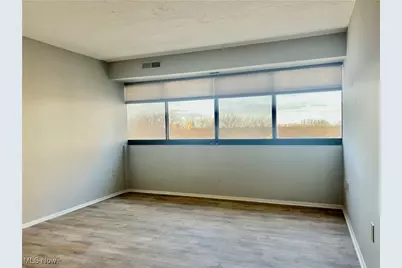 12550 Lake Avenue #904, Oakwood, OH 44107 - Photo 19