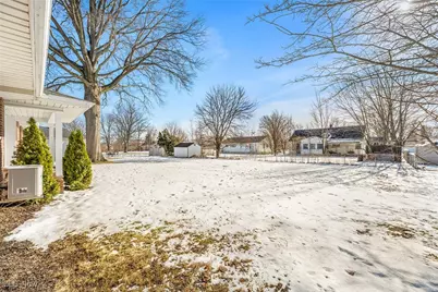 1421 W 33rd Street, Lorain, OH 44053 - Photo 31