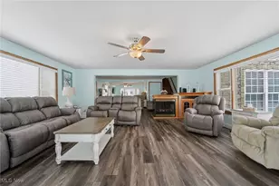 7 Ninevah Beach Dr, Ashtabula, OH 44004 - Photo 9
