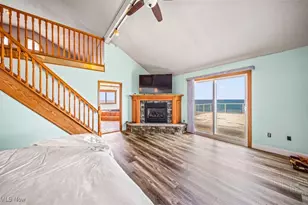 7 Ninevah Beach Dr, Ashtabula, OH 44004 - Photo 29