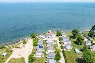 7 Ninevah Beach Dr, Ashtabula, OH 44004 - Photo 7