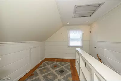 302 N Pershing Avenue, Akron, OH 44313 - Photo 15