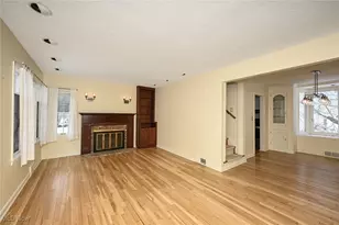 302 N Pershing Ave, Akron, OH 44313 - Photo 5