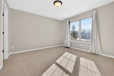 300 Lakewick Lane, Willowick, OH 44095 - Photo 37