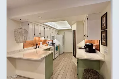 4391 Hunters Chase Lane, Wooster, OH 44691 - Photo 11