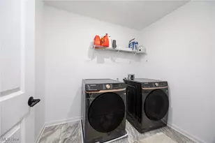 23569 Pine Valley Dr, Columbia Station, OH 44028 - Photo 33