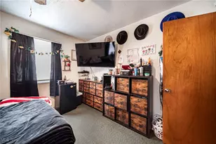 88 Leslie St, Geneva, OH 44041 - Photo 25