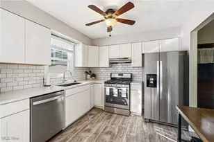 4829 New Rd, Youngstown, OH 44515 - Photo 5