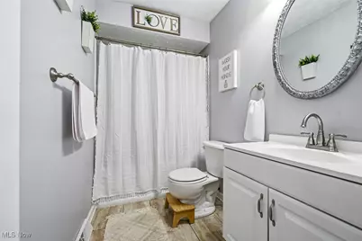 4829 New Road, Youngstown, OH 44515 - Photo 11