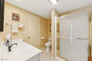 604 W Acadia Point, Aurora, OH 44202 - Photo 19