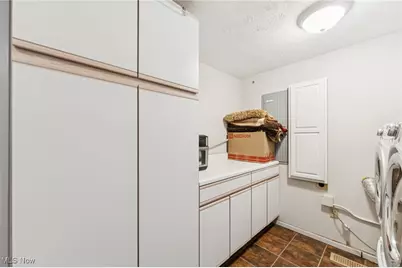 604 W Acadia Point, Aurora, OH 44202 - Photo 25