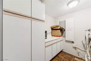 604 W Acadia Point, Aurora, OH 44202 - Photo 25