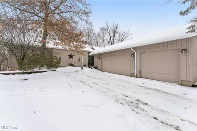 604 W Acadia Point, Aurora, OH 44202 - Photo 1