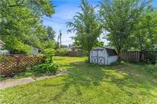 618 W Shore Blvd, Sheffield Lake, OH 44054 - Photo 7