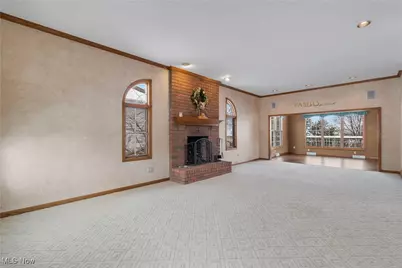 3885 Mount Vernon Boulevard, Norton, OH 44203 - Photo 5