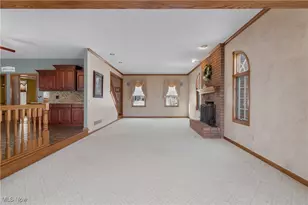 3885 Mt Vernon Blvd, Norton, OH 44203 - Photo 7