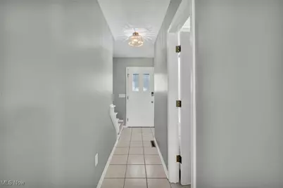 812 Westminister Drive, Brunswick, OH 44212 - Photo 3