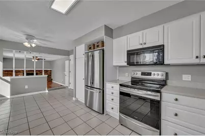 812 Westminister Drive, Brunswick, OH 44212 - Photo 9