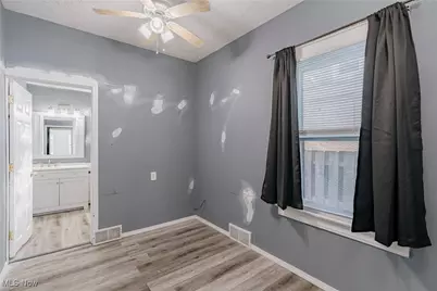 2131 W 104th Street, Loveland, OH 44102 - Photo 13