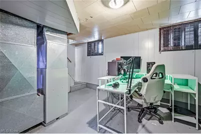 983 Garden Street NW, Warren, OH 44485 - Photo 37