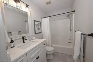 1305 Fieldstone Ct, Grandview Heights, OH 44147 - Photo 29