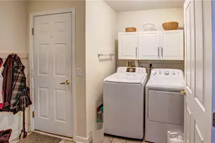 455 Edge Park Ln, Brunswick, OH 44212 - Photo 17